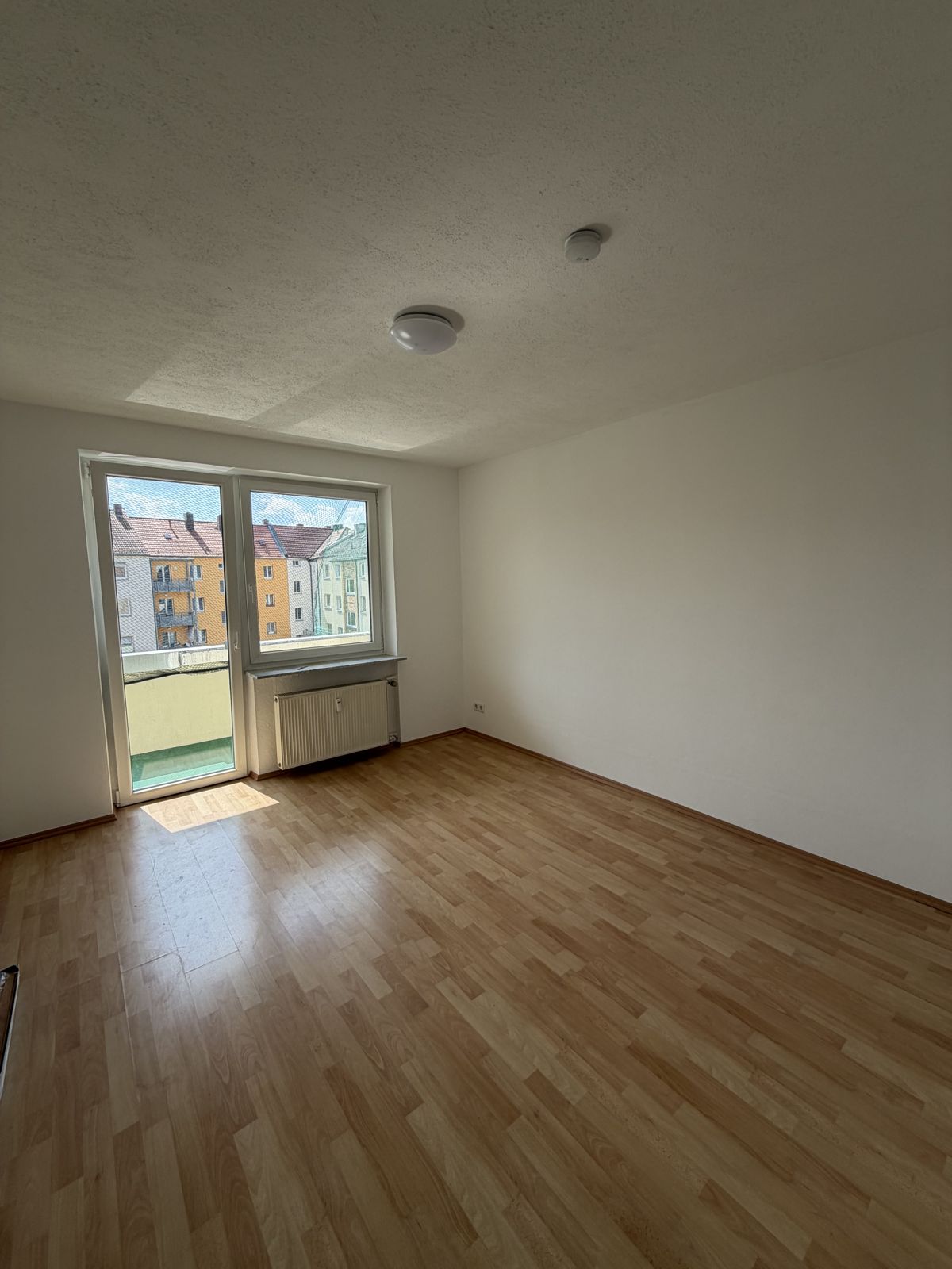 Sanierte Wohnung mit Balkon